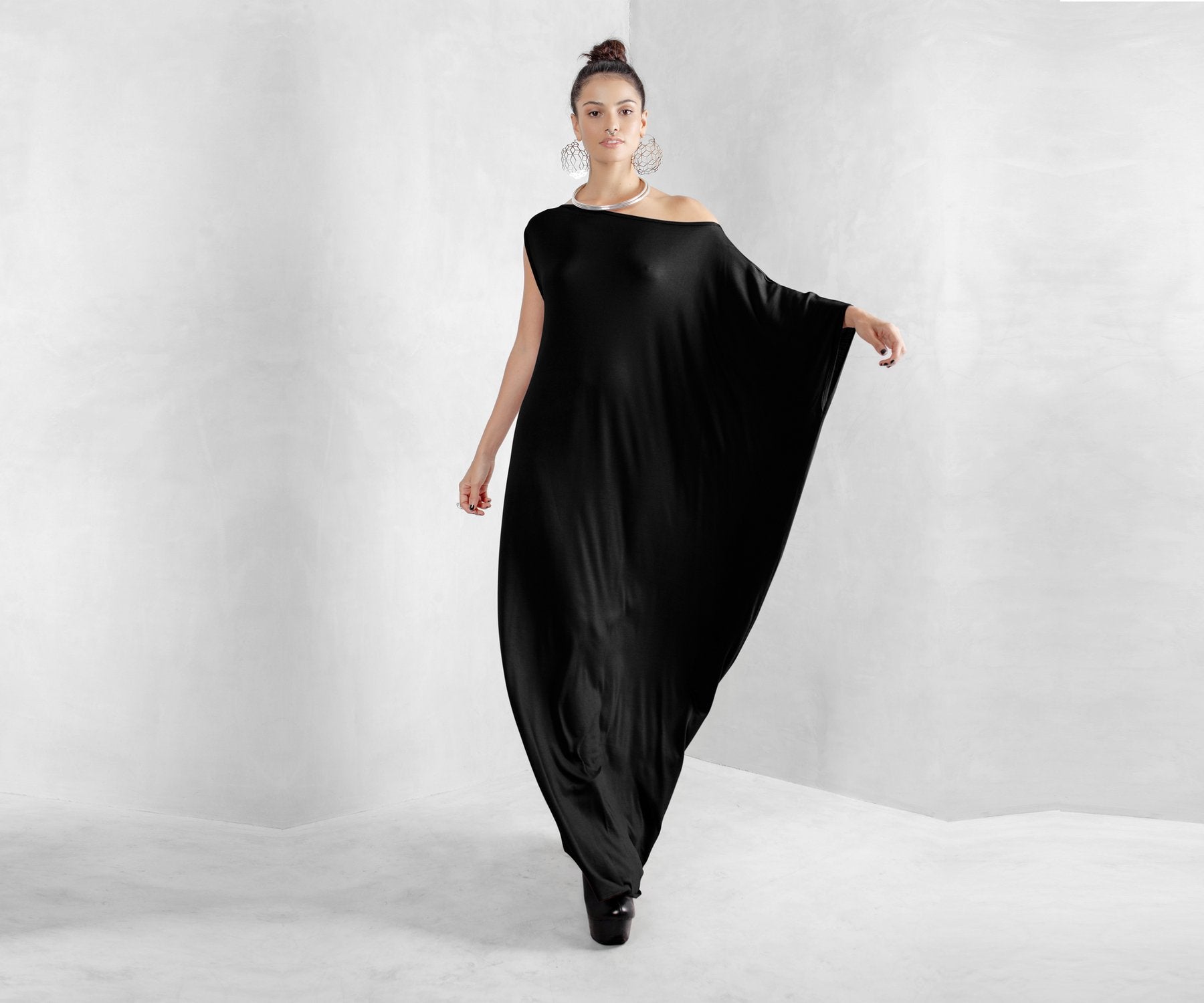 Ina Kaftan Asymmetric Black Organic Bamboo – Traveling Black Dress 